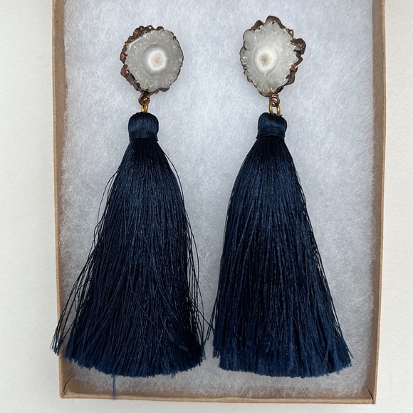 Vivian Drew Tassle Earrings - Picture 2 of 5